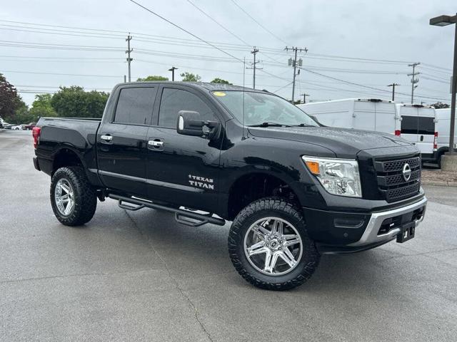 2021 Nissan Titan SV