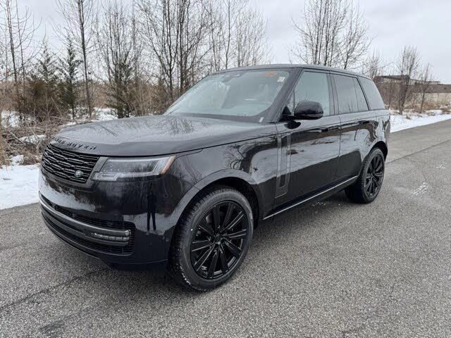 2026 Land Rover Range Rover P550e SE