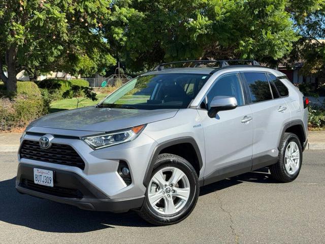 2021 Toyota RAV4 Hybrid XLE