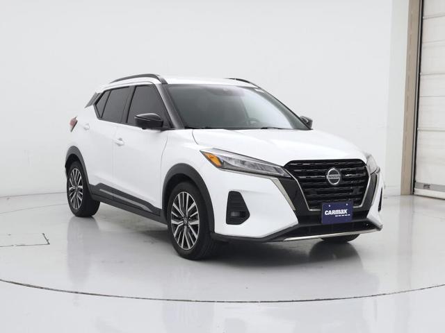 2021 Nissan Kicks SR FWD