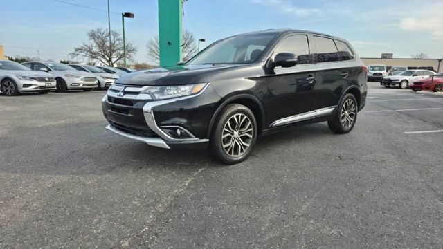 2016 Mitsubishi Outlander SE