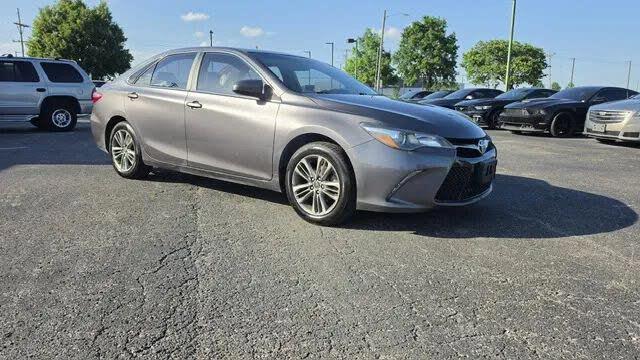 2015 Toyota Camry SE