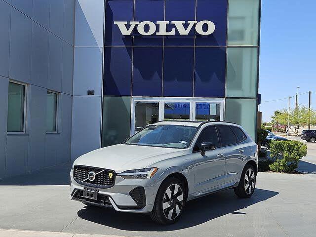 2025 Volvo XC60 Plug-In Hybrid Recharge T8 Plus Dark Theme eA