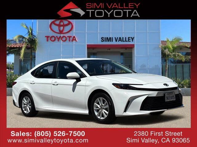 2026 Toyota Camry LE FWD