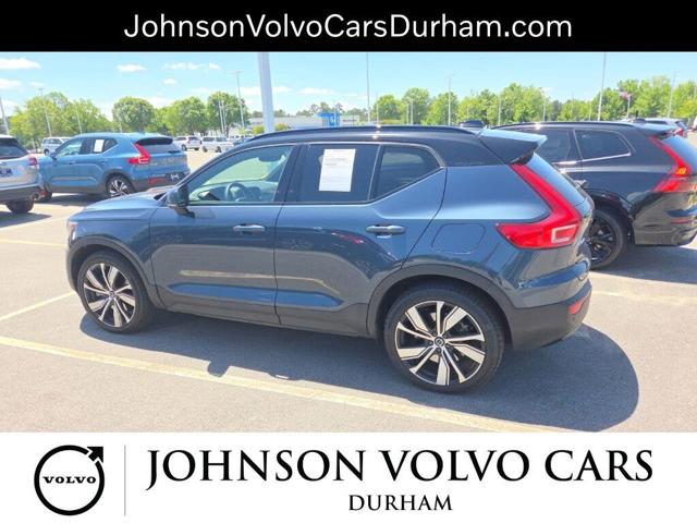 2022 Volvo XC40 Recharge Twin Ultimate