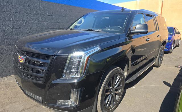 2019 Cadillac Escalade ESV Luxury 4WD
