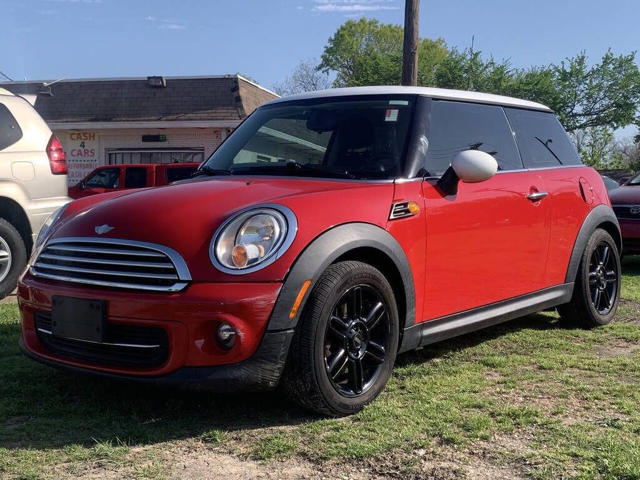 2012 MINI Cooper Hardtop Base