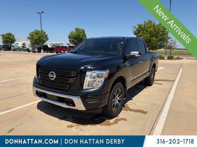 2020 Nissan Titan SV