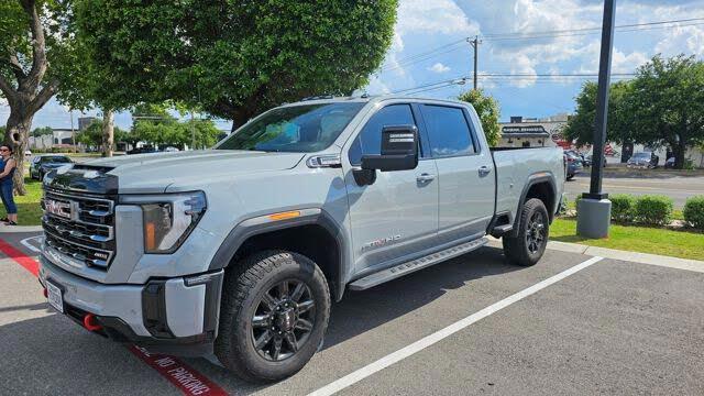 2025 GMC Sierra 2500HD AT4