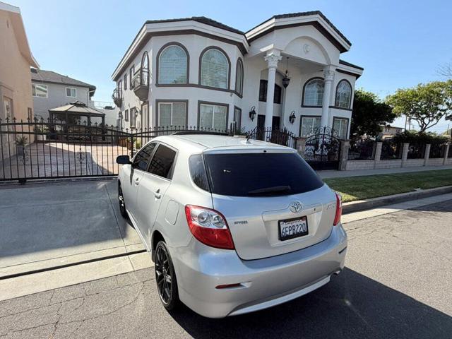 2009 Toyota Matrix Base