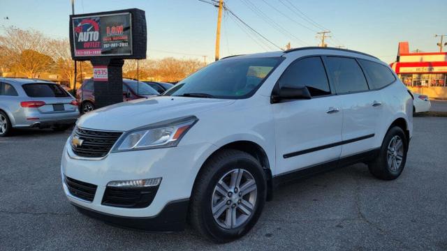 2017 Chevrolet Traverse LS