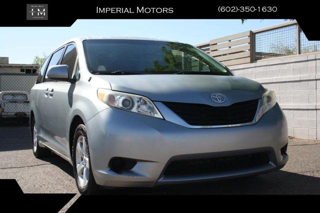 2014 Toyota Sienna LE 7-Passenger Auto Access Sea