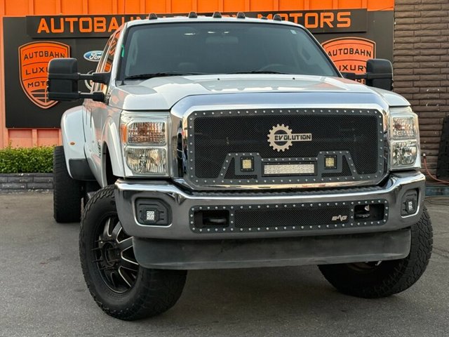 2015 Ford Super Duty F-350 DRW XLT