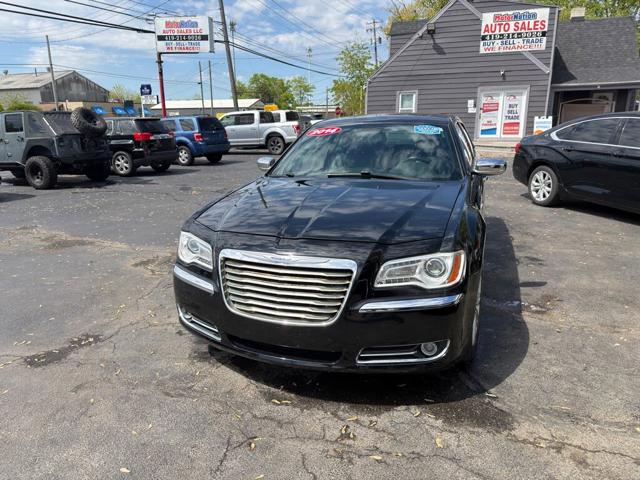 2014 Chrysler 300 C