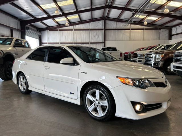 2014 Toyota Camry Hybrid SE Limited Edition FWD