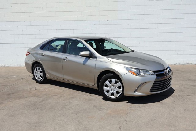 2017 Toyota Camry LE