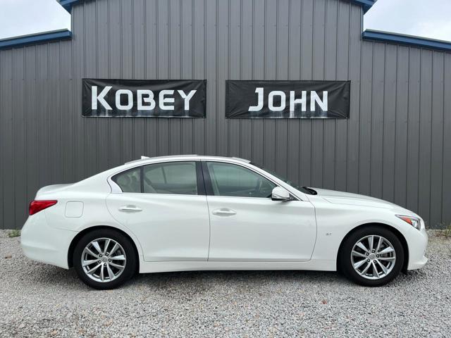 2015 INFINITI Q50 3.7 Premium RWD