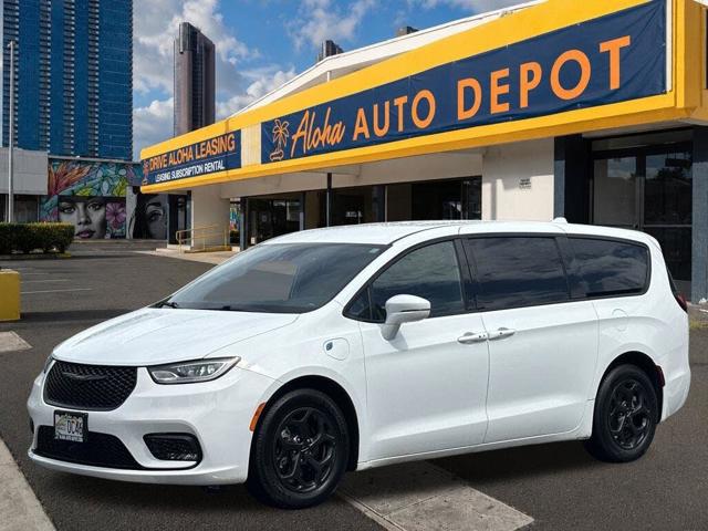 2022 Chrysler Pacifica Hybrid Touring L