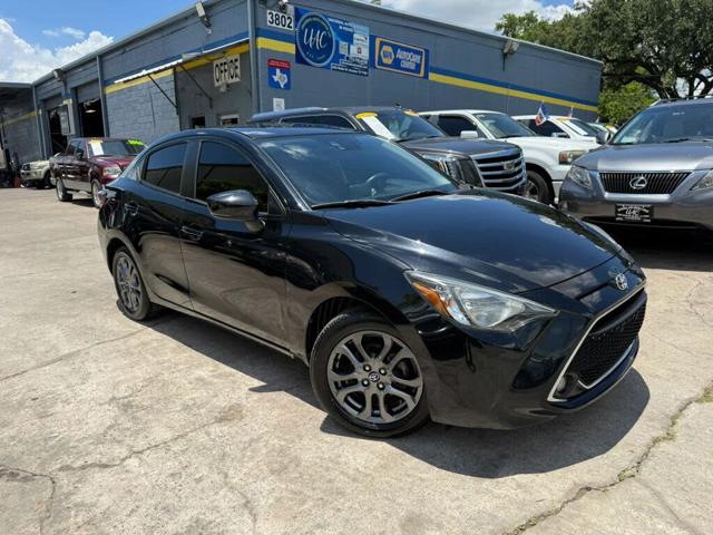 2019 Toyota Yaris LE