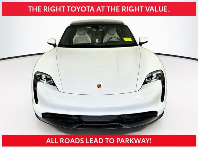 2022 Porsche Taycan Base