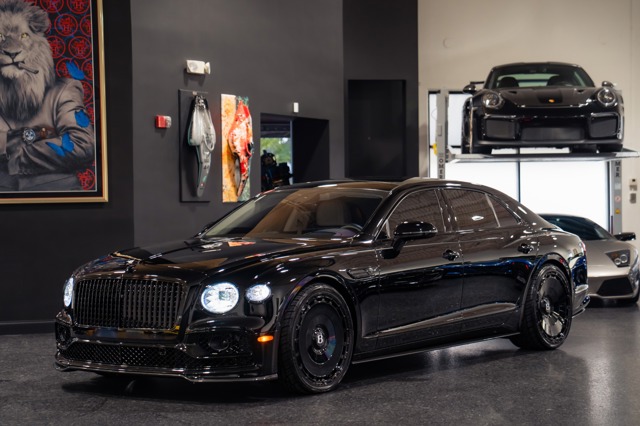 2023 Bentley Flying Spur Azure V8