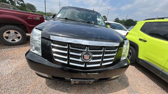 2014 Cadillac Escalade ESV Luxury RWD