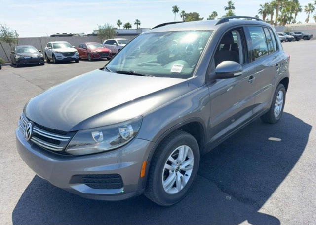 2015 Volkswagen Tiguan S