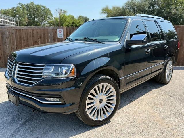 2015 Lincoln Navigator Base