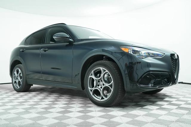 2025 Alfa Romeo Stelvio AWD