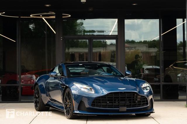 2025 Aston Martin DB12 V8