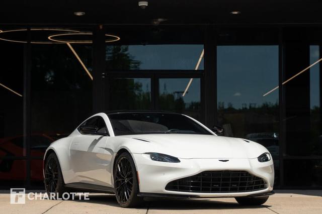 2022 Aston Martin Vantage Coupe RWD