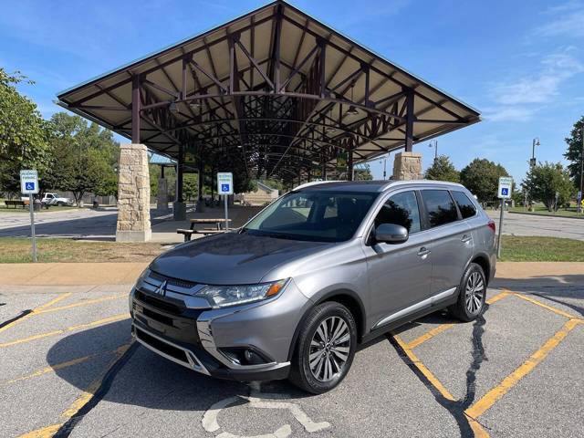 2019 Mitsubishi Outlander SEL