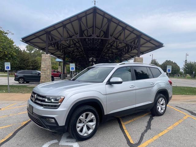2019 Volkswagen Atlas SE FWD with Technology
