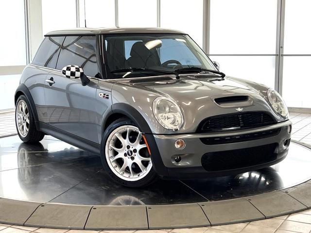 2004 MINI Cooper S