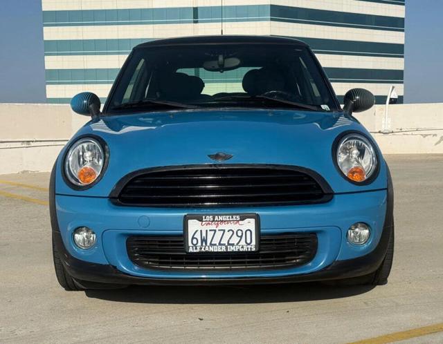 2012 MINI Cooper Hardtop Base