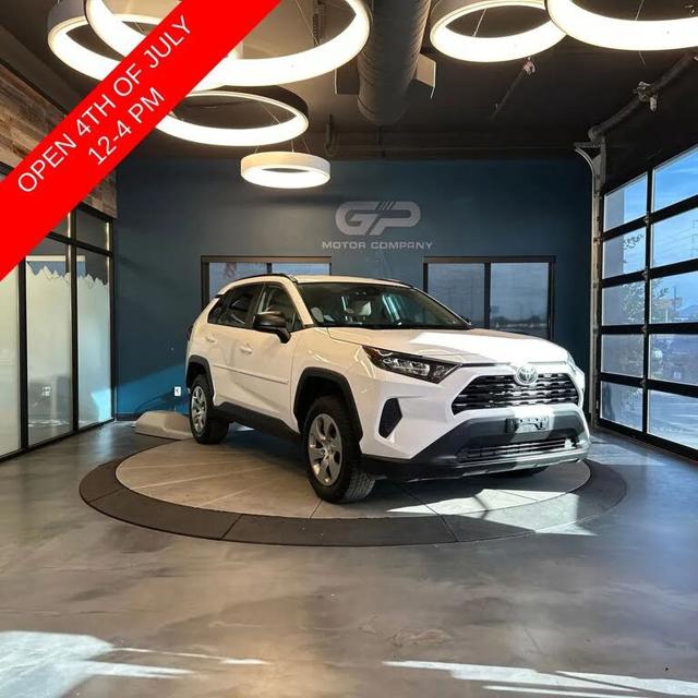 2021 Toyota RAV4 LE