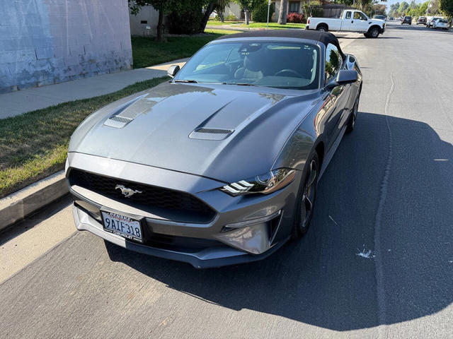 2022 Ford Mustang EcoBoost