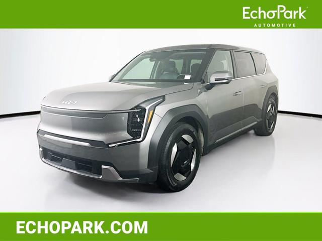 2024 Kia EV9 Light