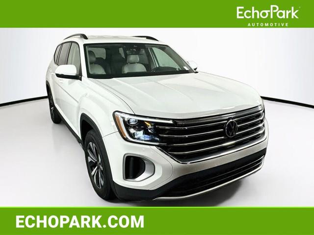 2025 Volkswagen Atlas SE