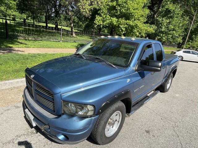 2002 Dodge Ram 1500 SLT Plus RWD