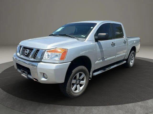 2011 Nissan Titan SV