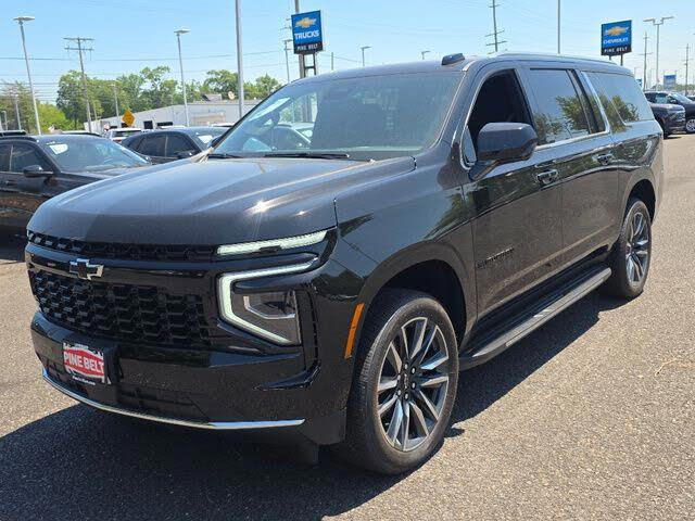 2026 Chevrolet Suburban LS 4WD