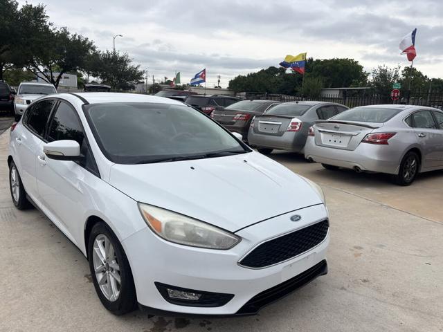 2016 Ford Focus SE Hatchback