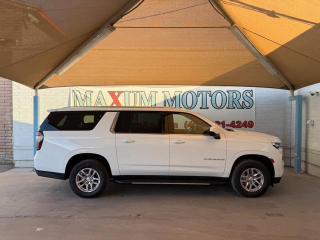 2024 Chevrolet Suburban LS 4WD