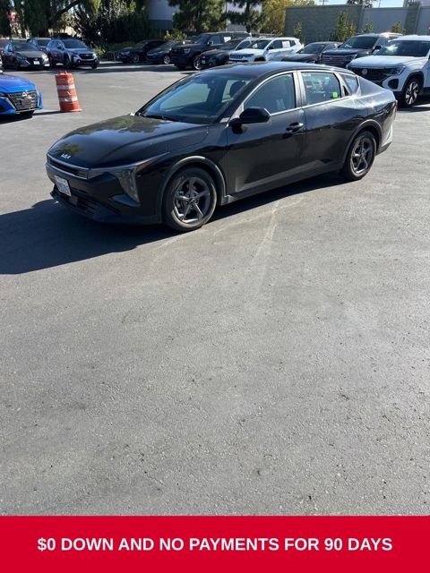 2025 Kia K4 LXS