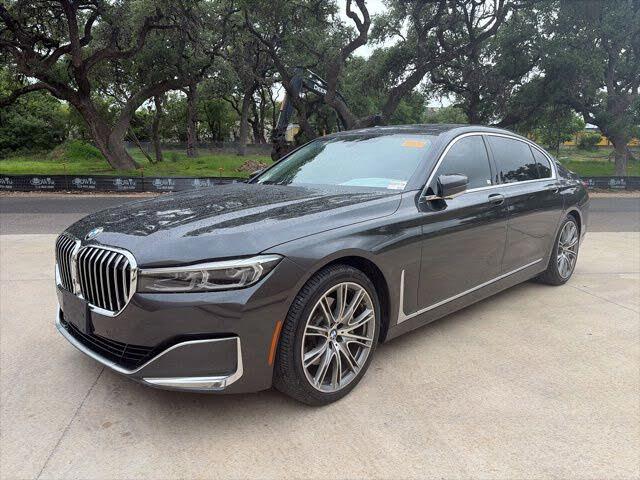 2021 BMW 7 Series 740i