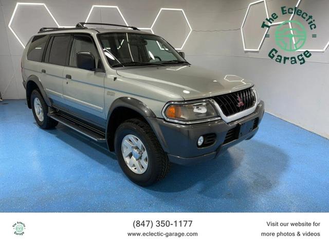 2000 Mitsubishi Montero Sport XLS