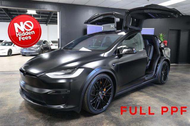 2023 Tesla Model X Standard Range