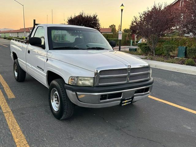 2001 Dodge Ram 2500 ST RWD