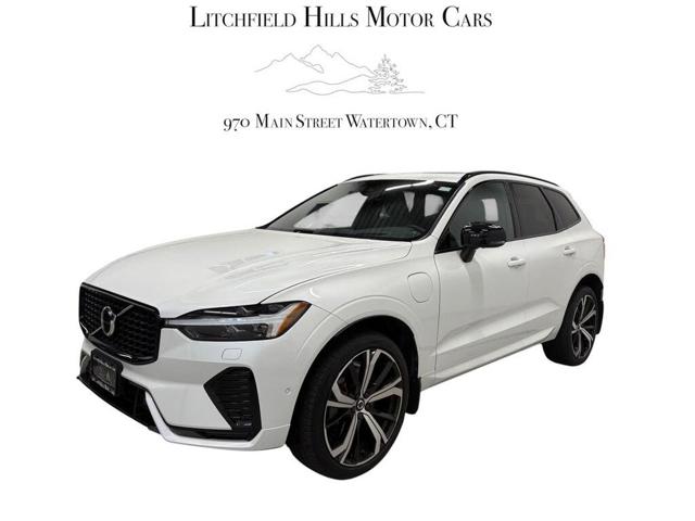2022 Volvo XC60 Recharge T8 R-Design